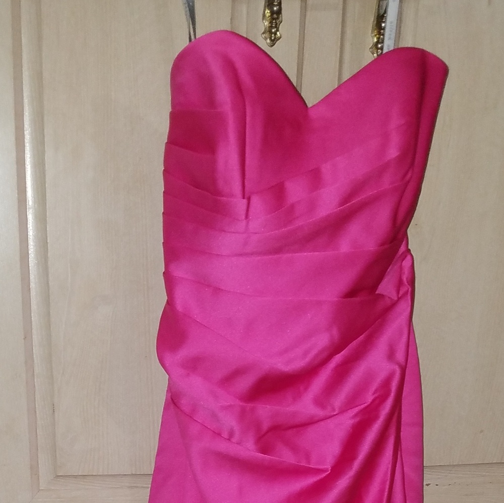 Alfred Angelo fuchsia dress